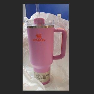 Stanley 40 oz Stainless Steel H2.0 FlowState Quencher Tumbler Amethyst